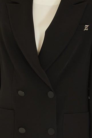 ZÜHRE Düğme ve Cep Detaylı Siyah Blazer Ceket C-0024