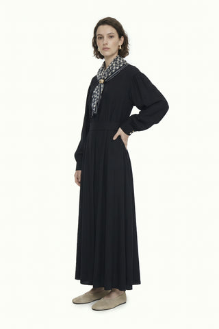 Kuşaklı Şal Detaylı Akışkan Siyah Elbise 0579