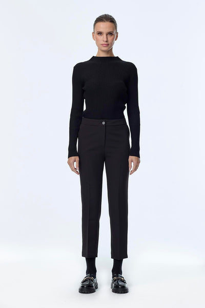 Zühre Dar Paça Kumaş Siyah Pantolon P-0024
