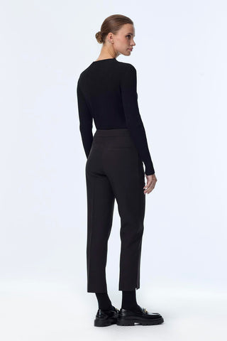 Zuhre Slim Fit Fabric Black Trousers P-0024
