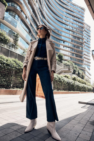 Camel Trench Coat with Jacket Collar and Sleeve Details 12667