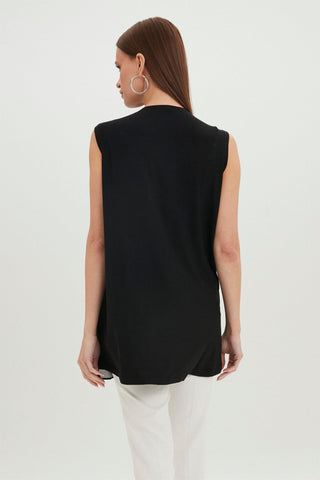 Crew Neck Sleeveless Undershirt Black Tunic 0002