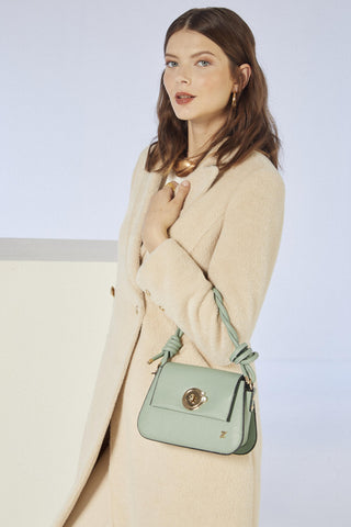 Aksesuar Detaylı Minimal Düz Yeşil Çanta 0306