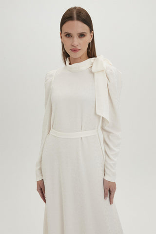 Fiyonk Yaka Leopar Desenli Uzun Ekru Elbise 0343