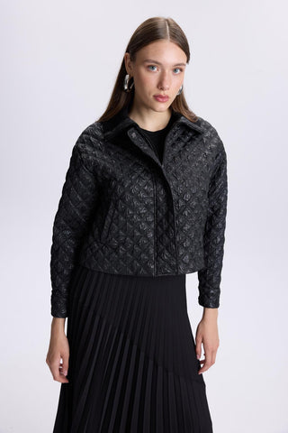 Quilted Patterned Zip-Up Black Jacket 0106