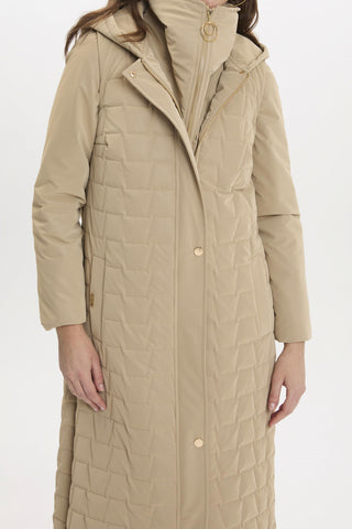 Kapüşonlu Üçlü Kapitone