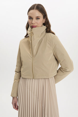 Kapüşonlu Üçlü Kapitone