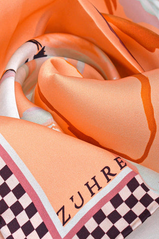 Çiçek Desenli Ipek Saten