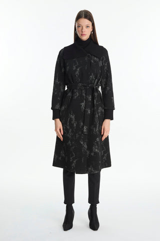 Yaka Detaylı Kuşaklı