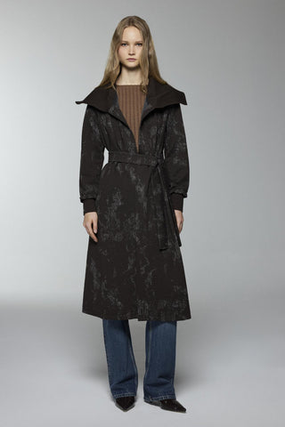 Yaka Detaylı Kuşaklı