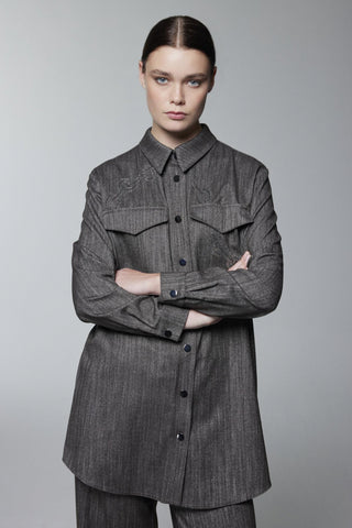 Desenli Cep Detaylı Gömlek