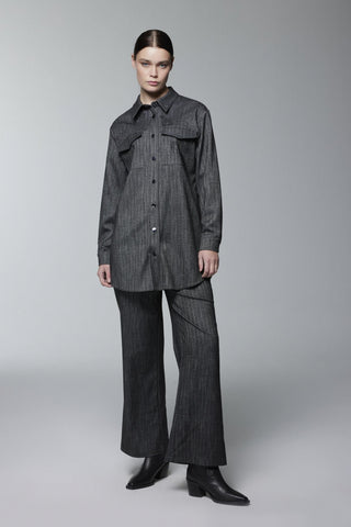 Desenli Cep Detaylı Gömlek