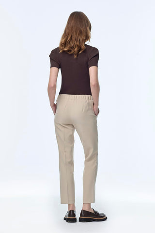 Slim-fit, elasticated waist, fabric, mink-colored trousers 0148