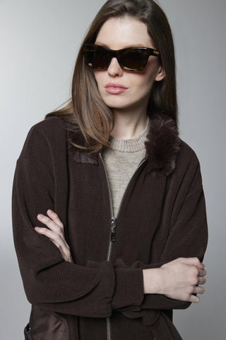 Kürk Yaka Kuşak Detaylı Giy Çık