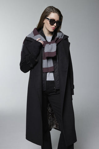 Kruvaze Yaka Kapitone Detaylı