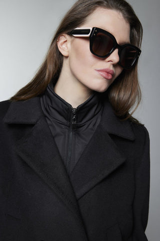 Kruvaze Yaka Kapitone Detaylı