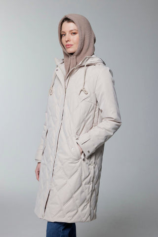 Kapüşonlu Fermuar Detaylı Kapitone