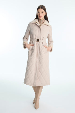 Peluş Yaka Ve Kol Detaylı Kapitone Mont Taş Mont 13960