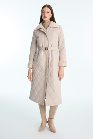 Peluş Yaka Ve Kol Detaylı Kapitone Mont Taş Mont 13960