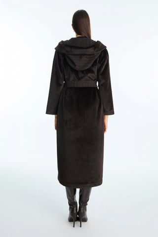 Kapüşonlu Ve Kuşaklı Manto