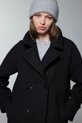 Düğme Detaylı Kısa Siyah Kaban 14087