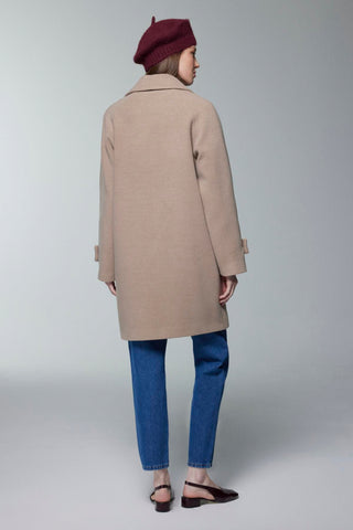 Düğme Detaylı Kısa