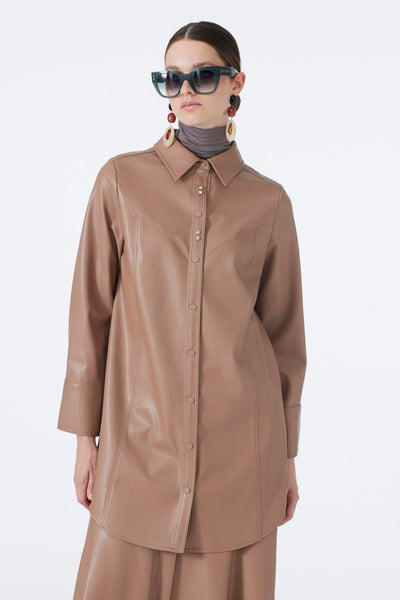 Gömlek Yaka Aksesuar Detaylı Deri Camel Tunik 1598