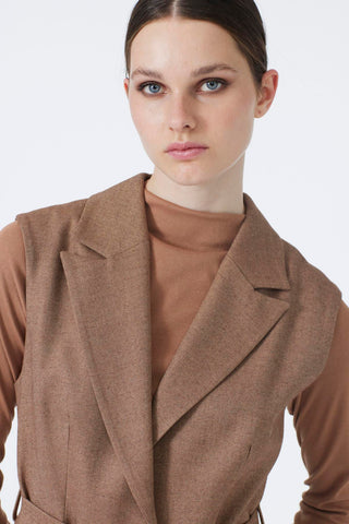 Double-breasted collar, belt and pocket detail combination set in tan, 1693.