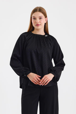 Jakarlı Aksesuar Detaylı Bluz Siyah Bluz 0118