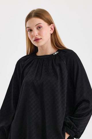 Jakarlı Aksesuar Detaylı Bluz Siyah Bluz 0118