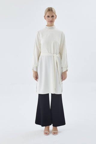 Yaka Ve Kol Taş Detaylı Kuşaklı Ekru Tunik 1551