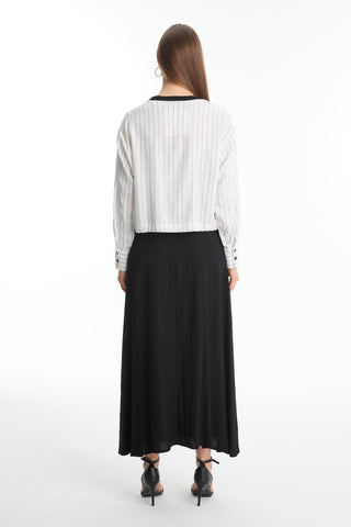 Striped Two-Piece Set (Ecru/Black) 1600