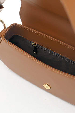 Tokalı Kapaklı Baget Camel Çanta 0068
