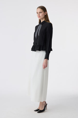 Fularlı Düğmeli Volanlı Siyah Gömlek 0122