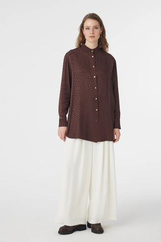 Hakim Yaka Düğmeli Desenli Kahve Gömlek 0124