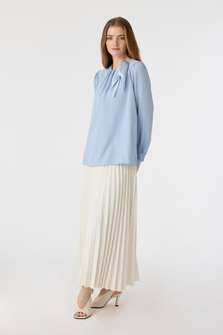 Puantiye Fularlı Pilise Detaylı Mavi Bluz 0142