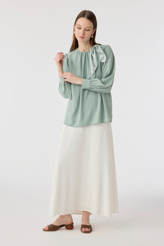 Puantiye Fularlı Pilise Detaylı Mint Bluz 0142