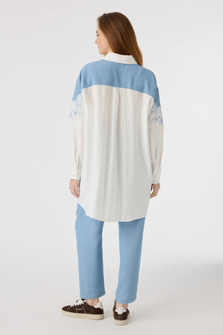 Nakış İşlemeli Kontrast Detaylı Klasik Yaka Ekru Tunik 1630