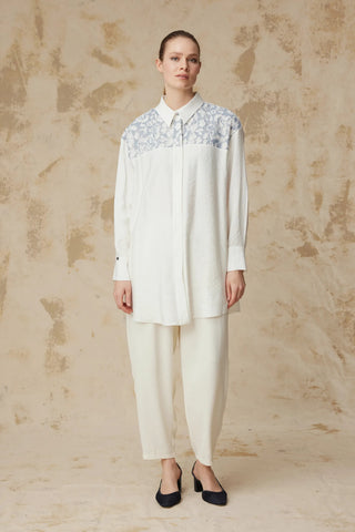 Dantel Garnili Klasik Yaka Detaylı Ekru Tunik 1637