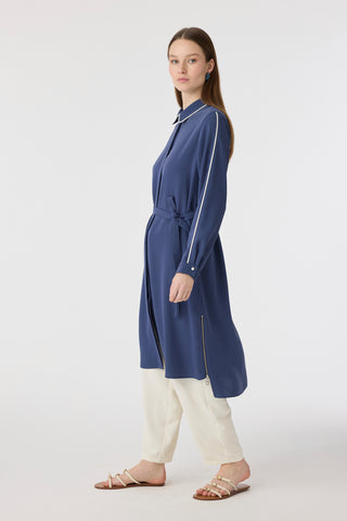 Biyeli Yaka Kuşaklı Akışkan Form Indigo Tunik 1646