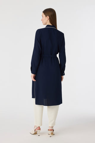 Biyeli Yaka Kuşaklı Akışkan Form Lacivert Tunik 1646