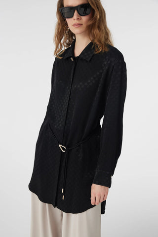 Jakarlı Desenli Kemer Detaylı Siyah Tunik 1670