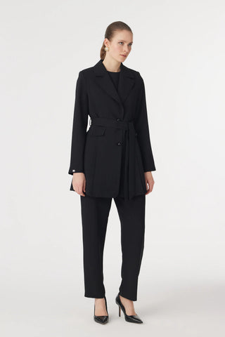 Kruvaze Yaka Kuşaklı Nakışlı Siyah Takım 1740