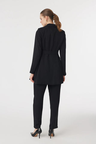 Kruvaze Yaka Kuşaklı Nakışlı Siyah Takım 1740