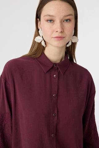 Düğmeli Nakış Detaylı Akıcı