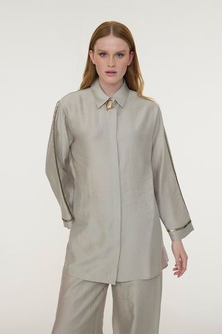 Yakalı Metalik Detaylı Akışkan Taş Takım 1814