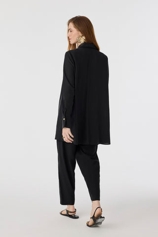 Volan Yaka Akışkan Dokulu Siyah Takım 1903