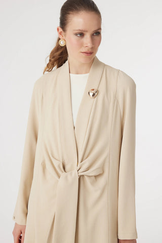 Drape Detaylı Şal Yaka Bej Takım 1912